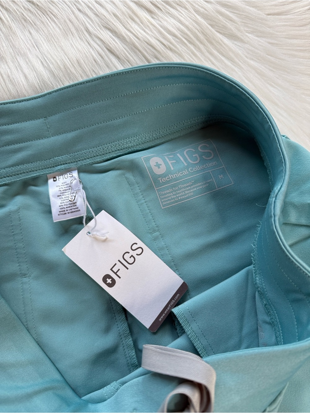 Figs Aquamarine PO 1403 Zamora Scrub Jogger Pants - Picture 3 of 6